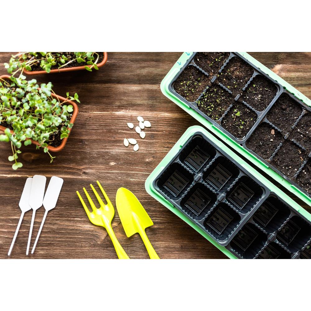 Decoding Plant Labels: Tips for Australian Gardeners