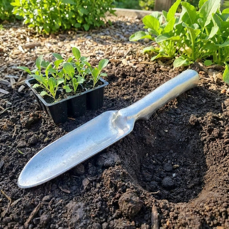 Australian Made Aluminium Garden Trowel, Narrow